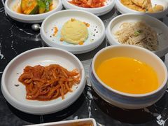 -青松馆韩国料理(香港中路佳世客店)