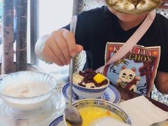 -广信牛奶甜品世家(台东店)