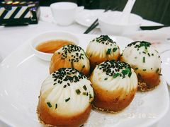 蟹粉生煎-瑞福园联谊餐室(茂名南路店)