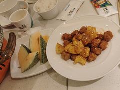 -小鱼小牛(世欧广场店)