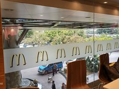 -麦当劳(国际大厦店)