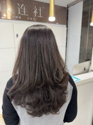 -镁连社·美联社