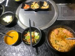 -烤路里·韩国品质自助烤肉(石路天虹4号店)