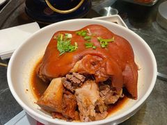 掌勺一品肘-金掌勺东北菜(格兰晴天店)