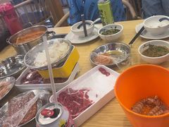 -杨老板·海鲜集市火锅·鲜切牛肉(中防万宝店)