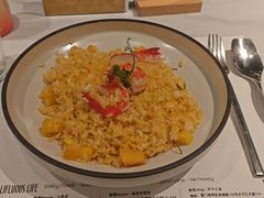 -静香HOUSE·全时段融合餐厅(七星欢乐颂店)