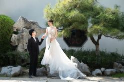 -雪中彩影婚纱摄影·微光艺术中心