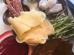 -周幺妹重庆老火锅(银泰城总店)