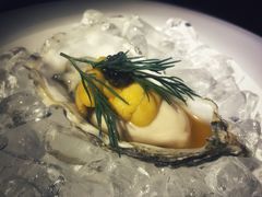 鲟鱼籽至尊海胆生蚝-wann lounge 低温慢煮牛排·清吧