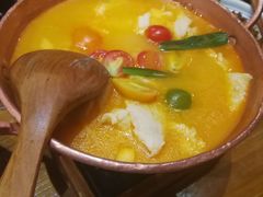 版纳野果酸汤鱼-云海肴·汽锅鸡·云南菜(天津国金汇店)