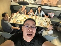 -79号渔船海鲜饭店(宝安店)