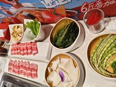 -海底捞火锅鲜切牛肉主题店(长寿路店)