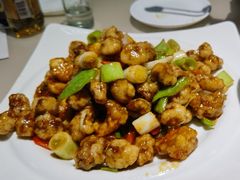 -老码头黑皮肘子锅包肉(赣水路店)