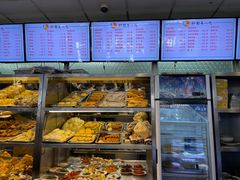 面包甜点陈列柜-护国寺小吃(地安门店)