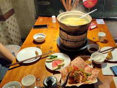-捞围鲜·港式打边炉(海阳路店)