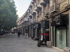 -名著书店(多伦小区店)
