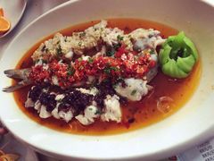 -巴陵全鱼席(湖南老字号汴河街店 )