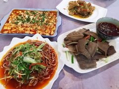-洪霞餐馆
