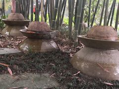 泡菜坛-马帮寨绿地农庄店