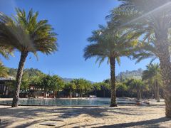 -腾冲洞山温泉村