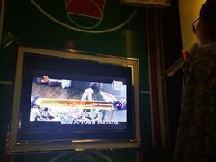 -GAGA主题量贩式KTV平价店(工大店)