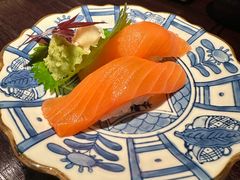 三文鱼手握-山岛烧·和牛烧肉 碳火烧鸟(海信广场店)