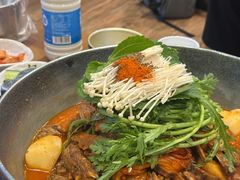 -喇喇排骨火锅·传统韩式脊骨汤(望京西园总店)