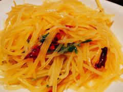 -童年小筑餐厅(申花路店)
