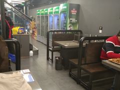 大堂-老吕涮羊肉•东北原味烧烤•大油边•烤鱼(五角场店)