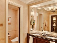 -广州富力丽思卡尔顿酒店