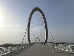 -南京眼步行桥