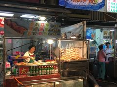 -六合夜市