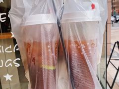 -顶东面包花园·生日蛋糕(世博店)