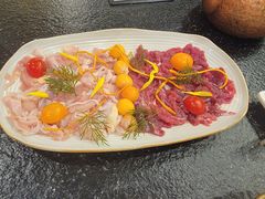 -得意咚瓜·顺德鱼生·冬瓜火锅(深圳首店)