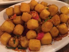 -新大咀港式茶餐厅(宝山万达店)