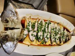 葱香海金鲳鱼-狮王府淮扬菜(新街口友谊店)