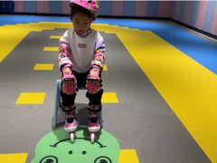 -米高轮滑·自由式轮滑·速桩·滑板(锦辉店)