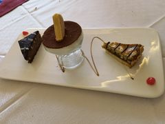 经典甜点混搭-弘雅饭店