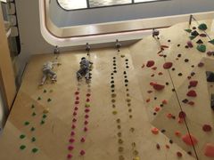 -ROCKPLUS攀岩馆(环宇城店)