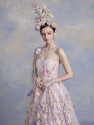 -Renee芮亦婚纱