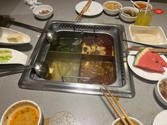 -海底捞火锅(宝龙广场夜宵主题店)