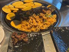 -齐市马佳地摊烤肉