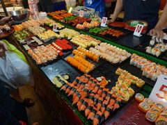 -席娜卡琳火车铁道夜市