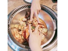 -七欣天香辣蟹火锅(上海银亿滨江店)