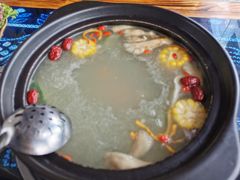 滋补羊汤锅-恋羊时代黑山羊火锅(滨海大道店)