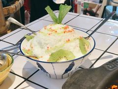 -巴卤社老火锅(财富店)