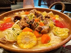 大理白族腊排骨火锅-火塘云南烧烤大排档