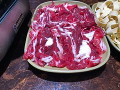 肥牛-胡须佬鸡煲四季火锅(海雅缤纷城店)