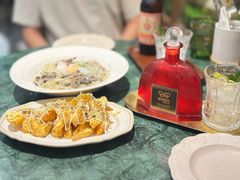 -秘密旅行Bonjour(黑金冠 江南西店)