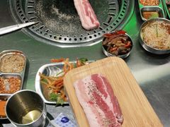 -马路牙子烧烤音乐酒馆(望京店)